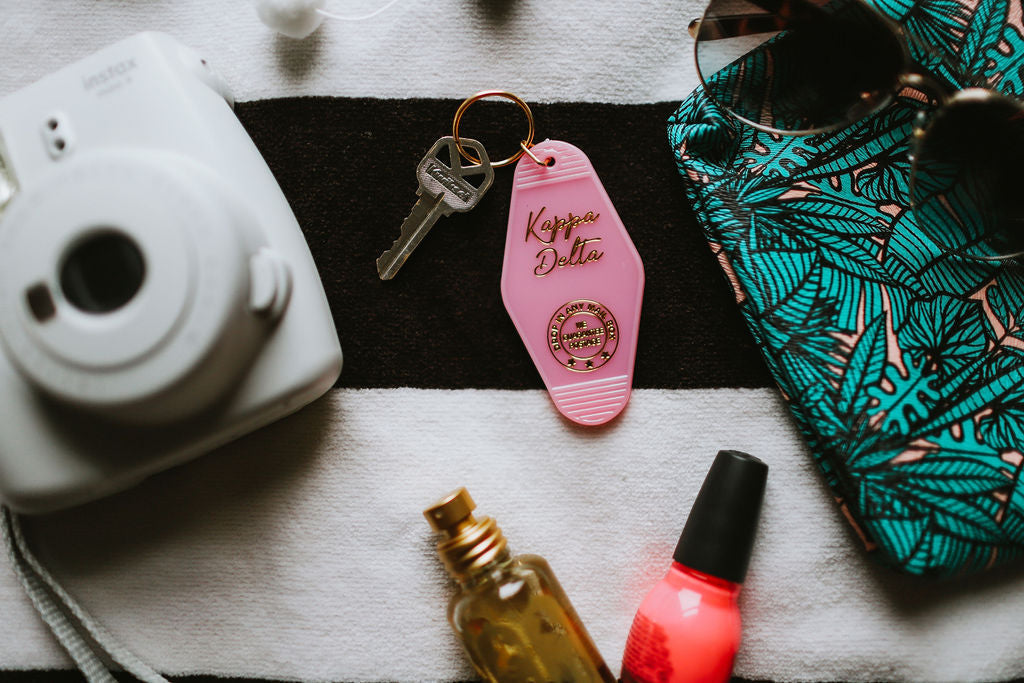 Kappa Delta Motel Keychain - Ivy Society