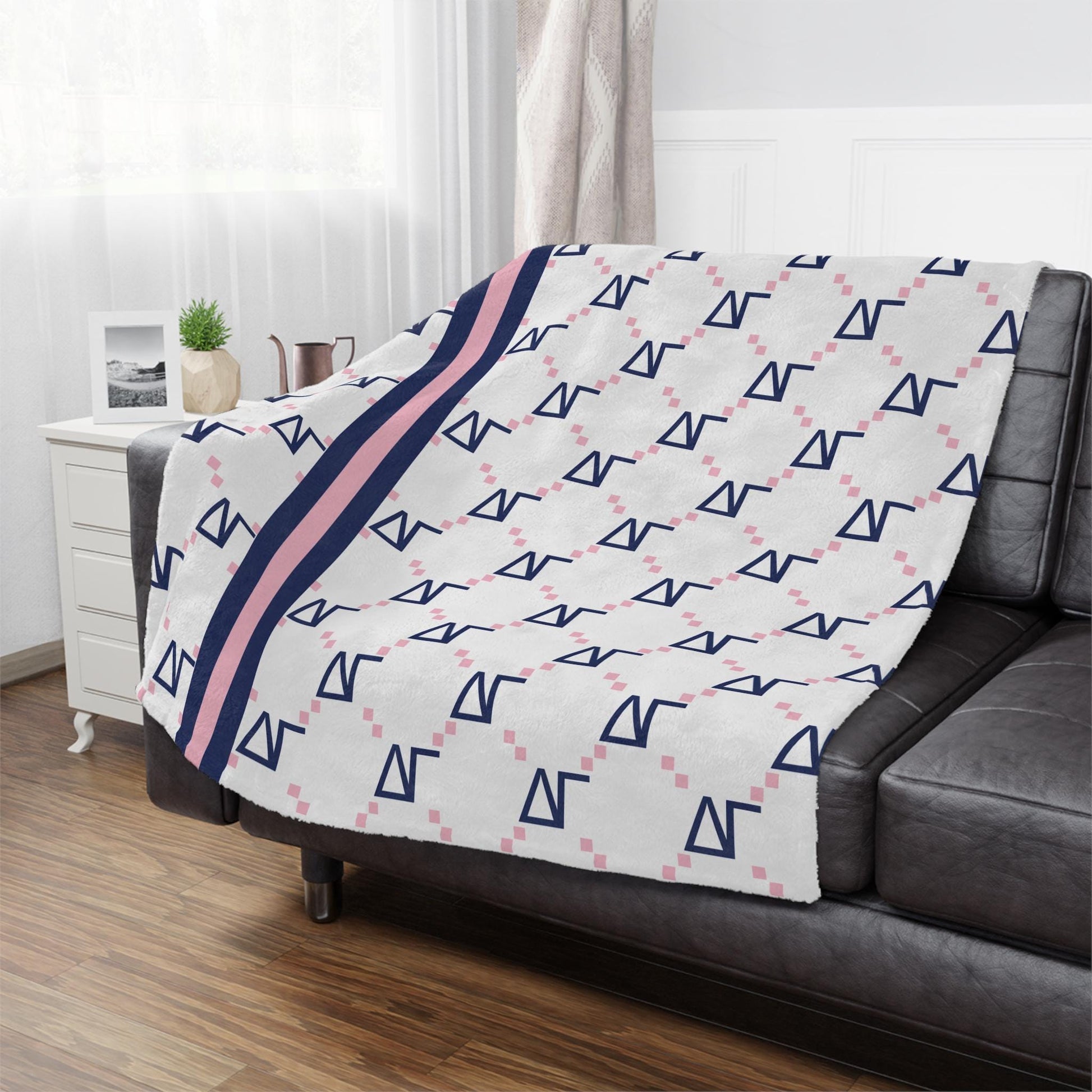 Delta Gamma Print Blanket - Ivy Society