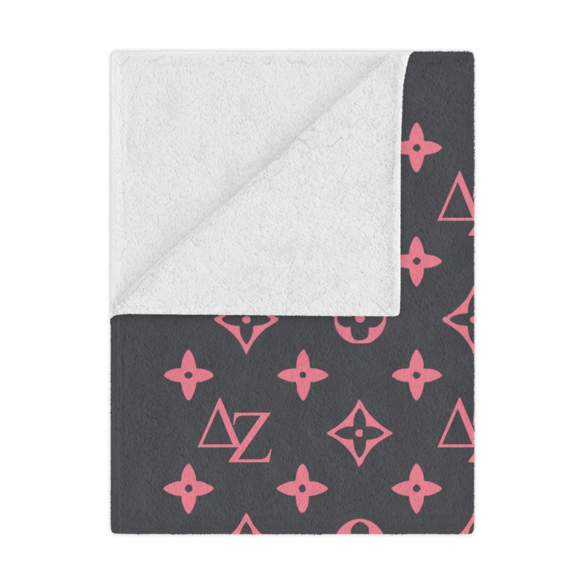 Delta Zeta Design Blanket - Ivy Society
