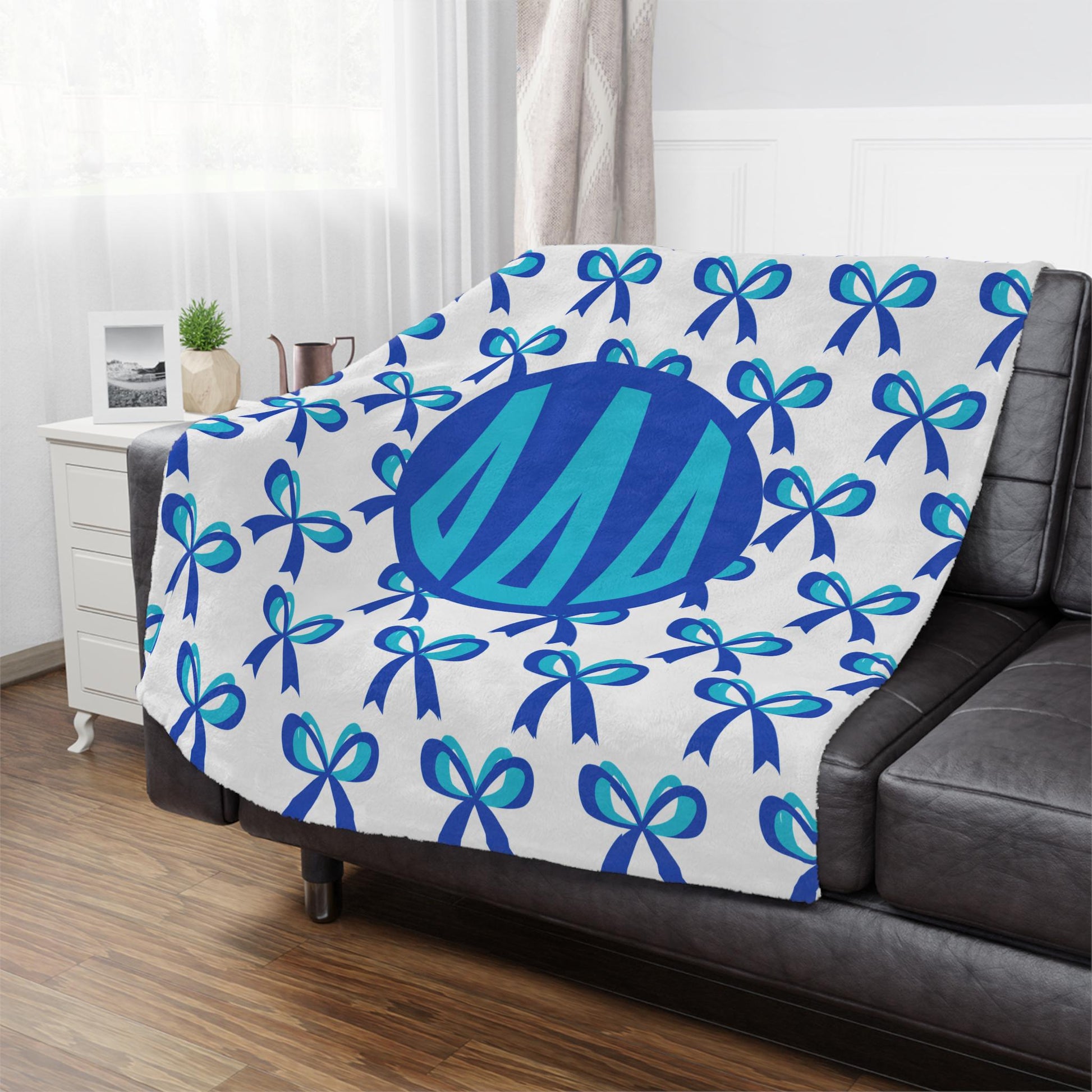 Tri Delta Bold Bow Blanket - Ivy Society