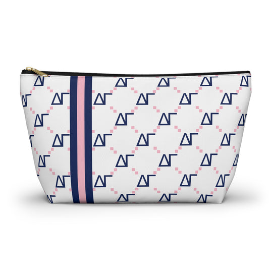 Delta Gamma Design Makeup Bag