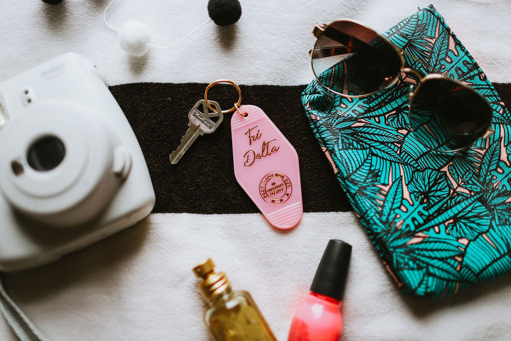 Tri Delta Motel Keychain