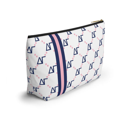 Delta Gamma Print Makeup Bag - Ivy Society